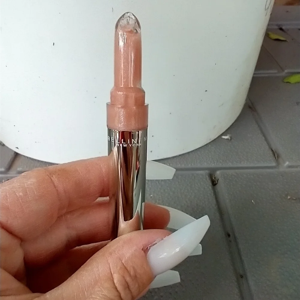 Women's Maybelline shine seduction glossy lipcolor